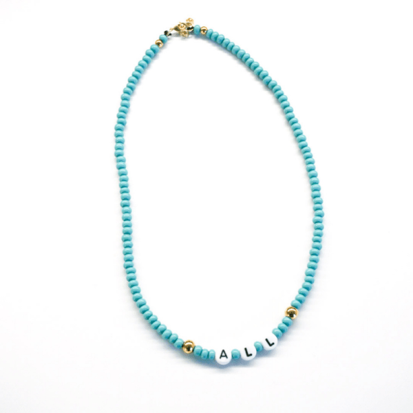 Collana con Perline Colorate Personalizzabile – Personalizza il Tuo Stile con un Tocco Unico