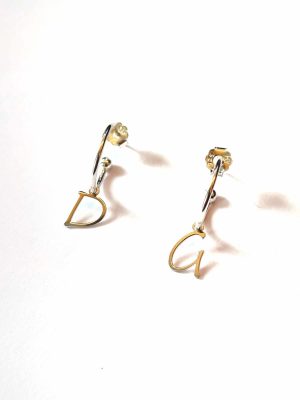 Alternative view of Anellina con iniziale