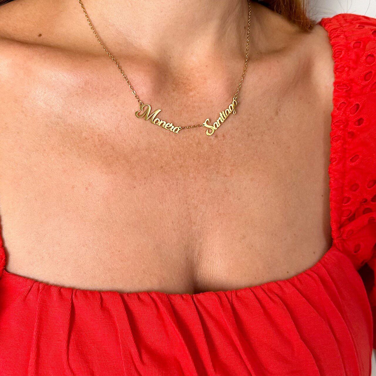 foto collana con nomi