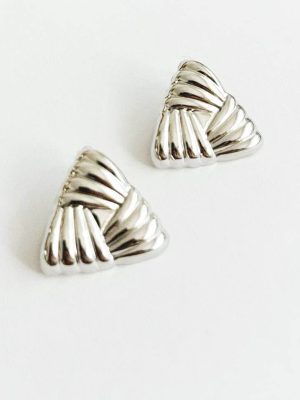 Alternative view of Orecchini Creta