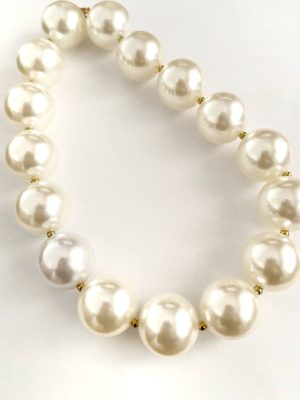 Alternative view of Collana di Perle Pop